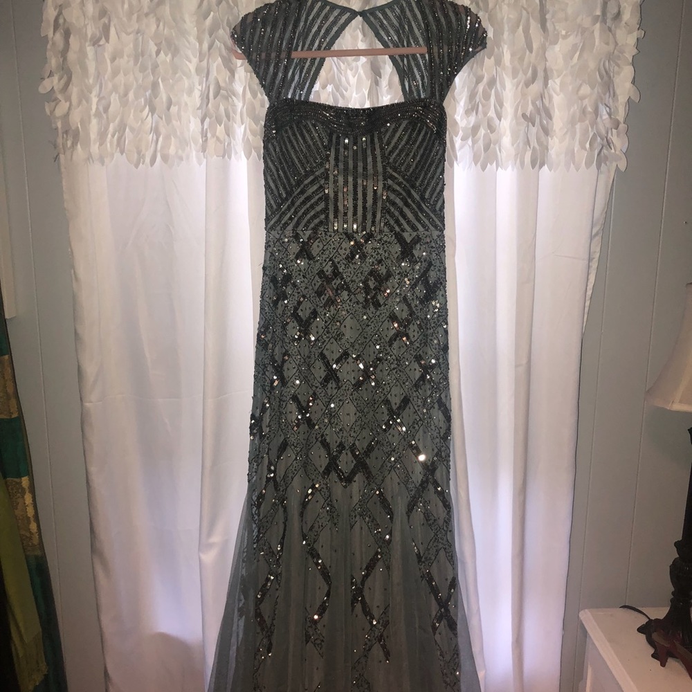 Beautiful Adrianna Papell Slate Evening Gown